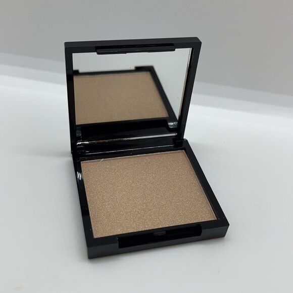 NWT IPSY March 2021 Stronger Together Kit - Picture 11 of 16